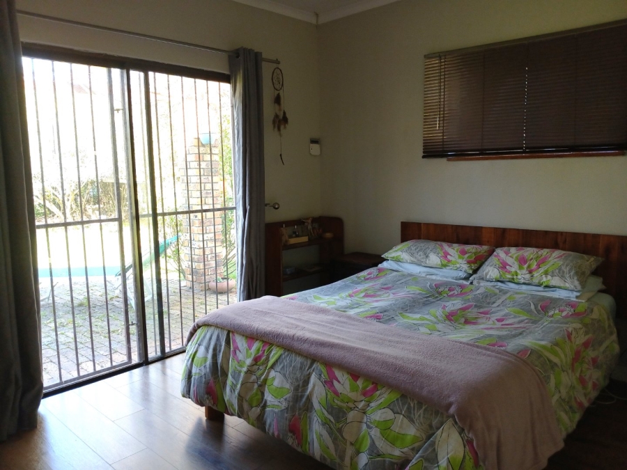 3 Bedroom Property for Sale in Roundhay Western Cape